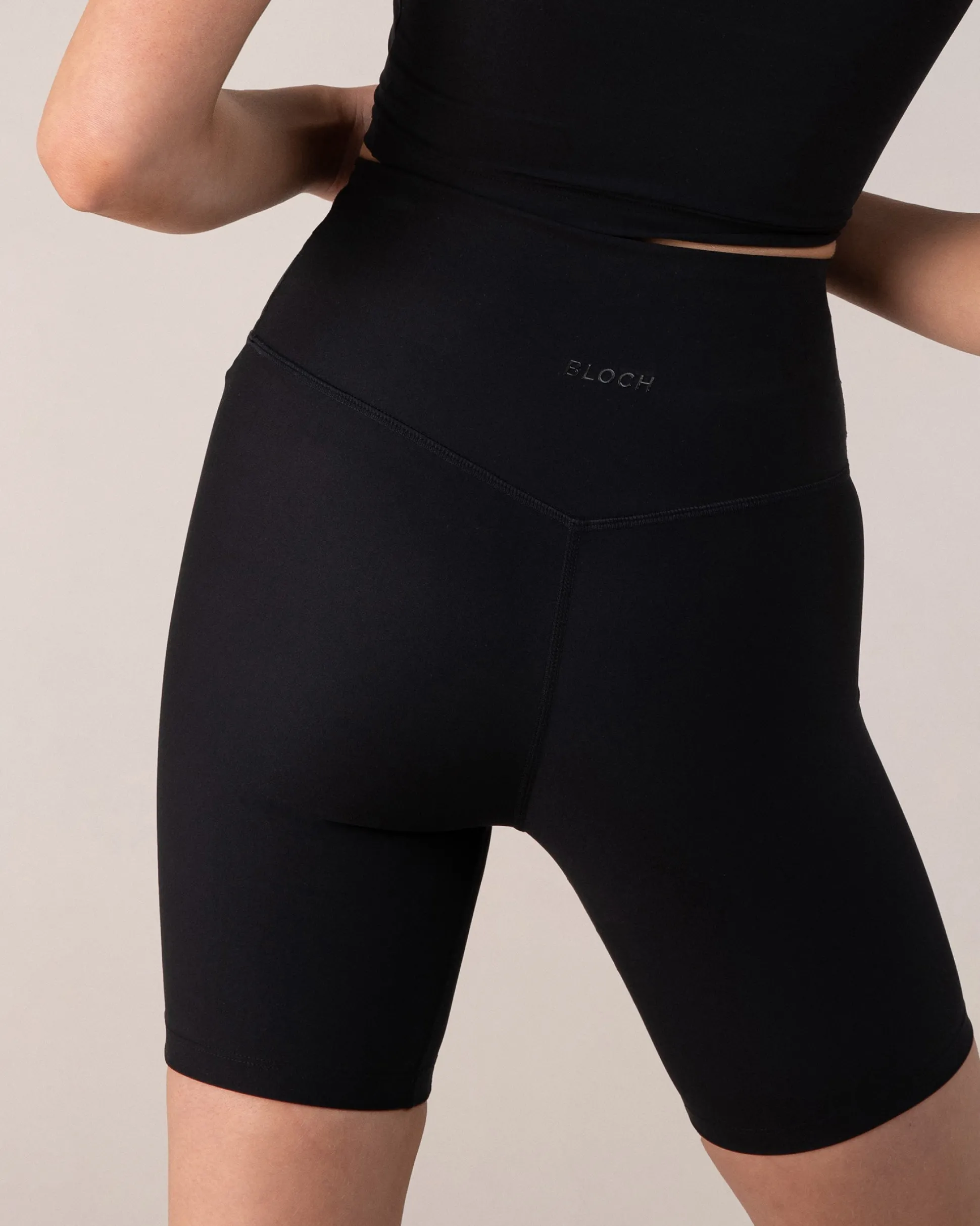 Bloch Kurze Hose^sculpt 8 Zoll kurz ebony