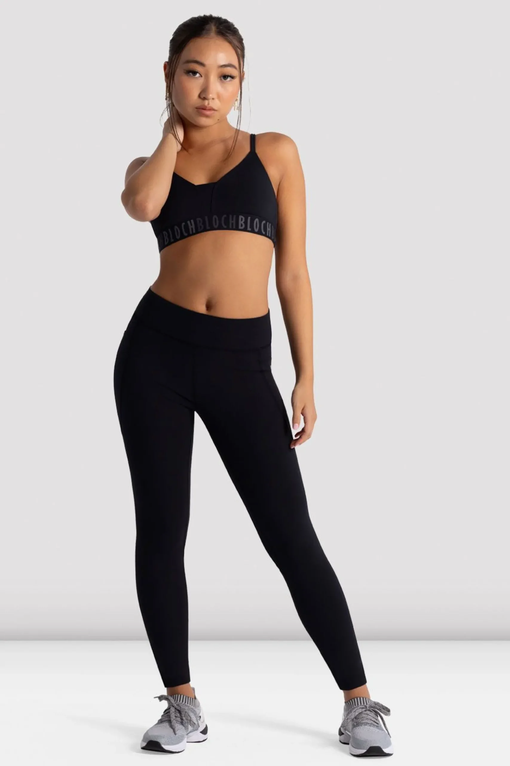 Bloch Crop Tops|Oberteile^Mädchen BH-Top mit Signatur-Logo black